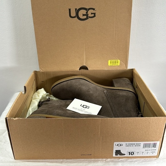 NIB UGG Corinne Suede Leather Boot, 10 - Picture 2 of 13